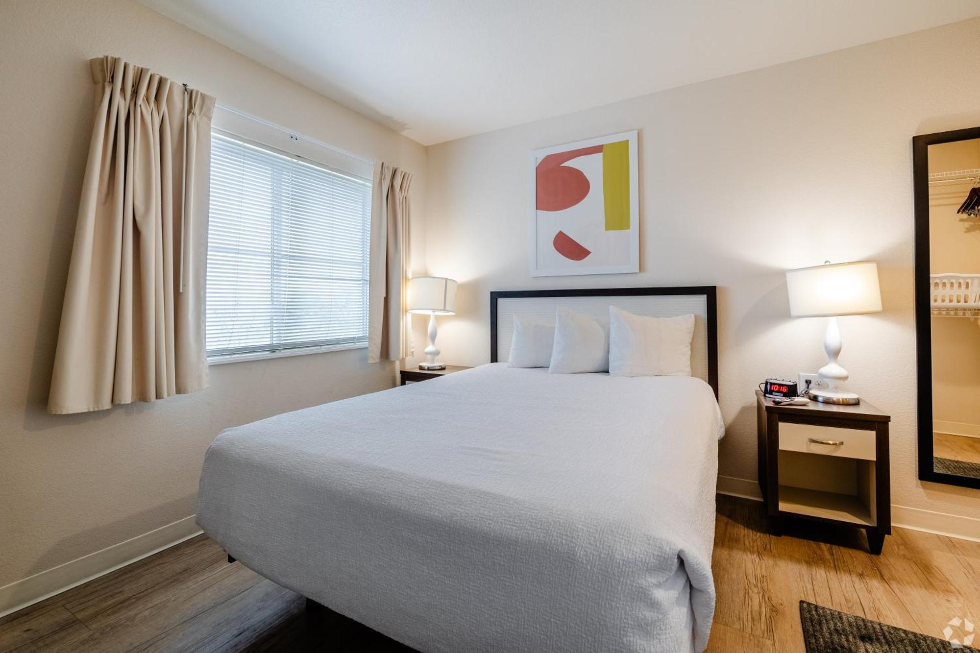 Waterwalk Extended Stay By Wyndham Wichita Exterior photo