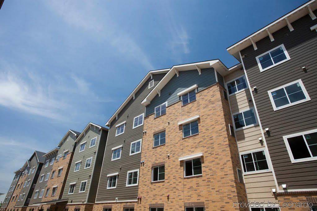 Waterwalk Extended Stay By Wyndham Wichita Exterior photo
