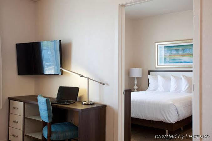 Waterwalk Extended Stay By Wyndham Wichita Exterior photo