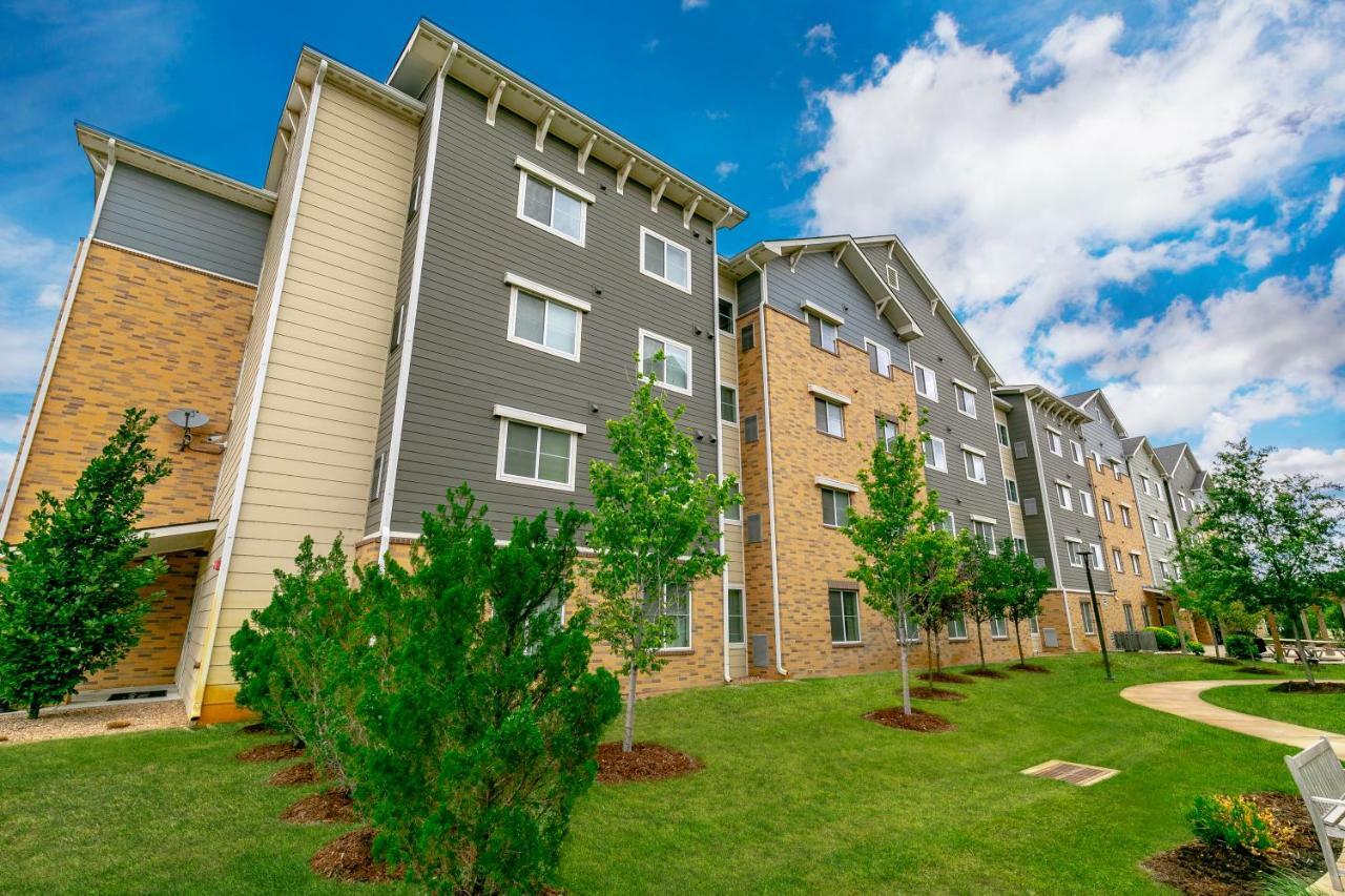 Waterwalk Extended Stay By Wyndham Wichita Exterior photo